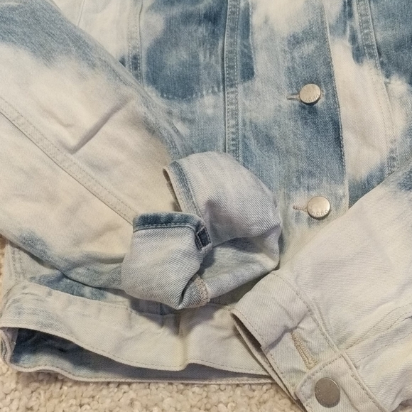 GAP 1969 Jean jacket - Picture 2 of 3